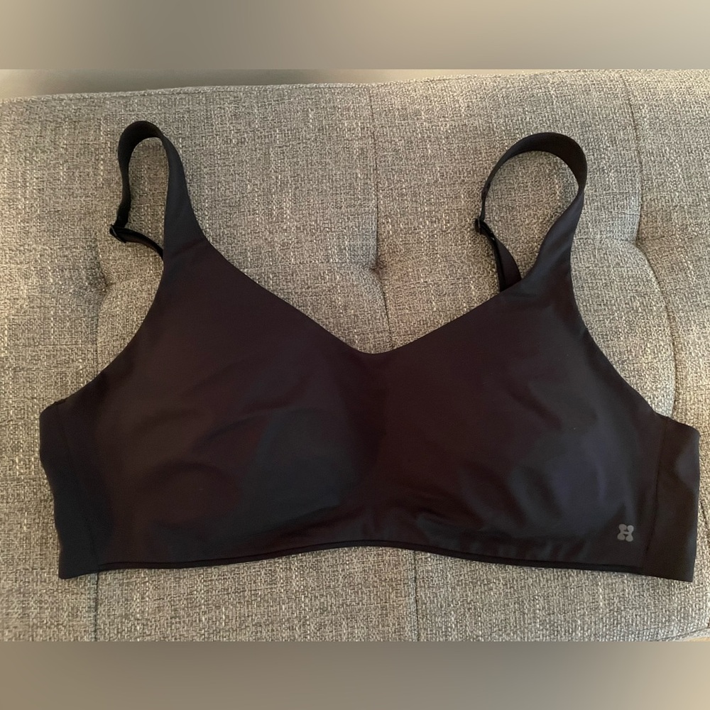 Size L XOXO Plunge Black Huug Bra